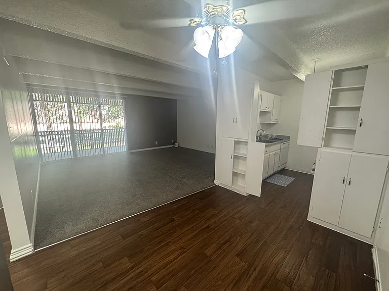 Villa Apartments — Photo 47