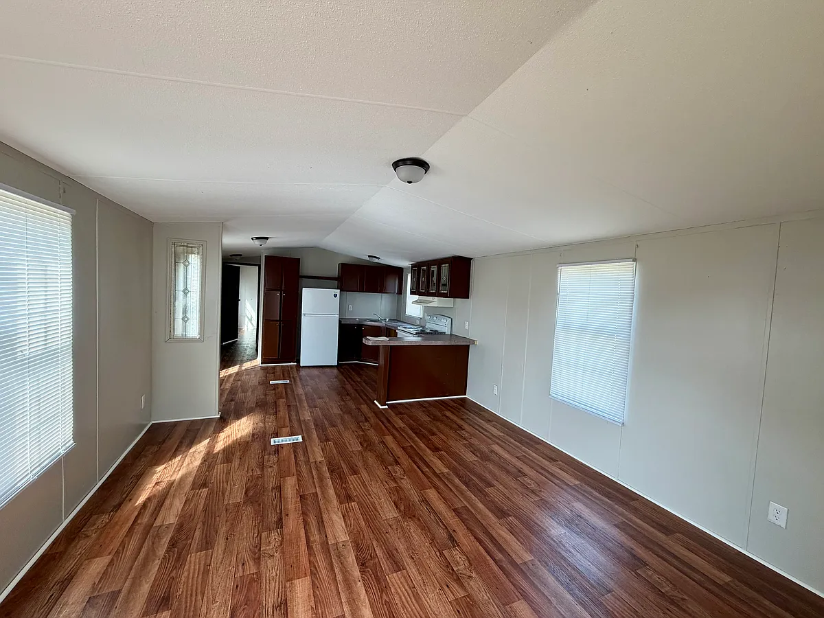 Building Photo - 1402 Chicopee Rd #62