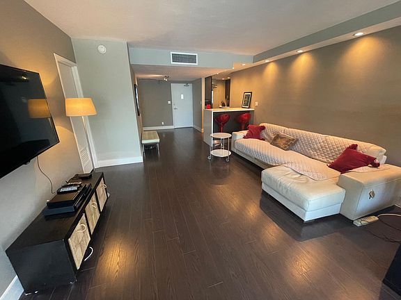 2nd image of 1200 West Ave APT 212