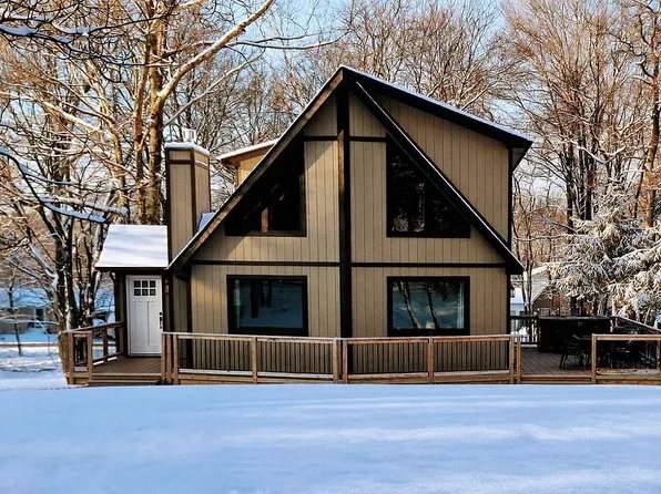 17 Shortridge Rd, Albrightsville, PA 18210