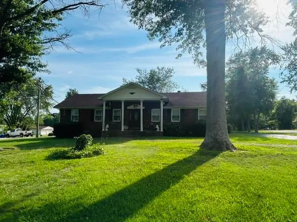 1418 Nashville St, Russellville, KY 42276