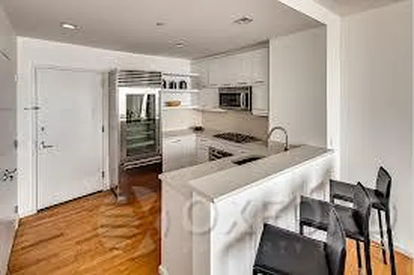 Rented by Oxford Property Group | media 1