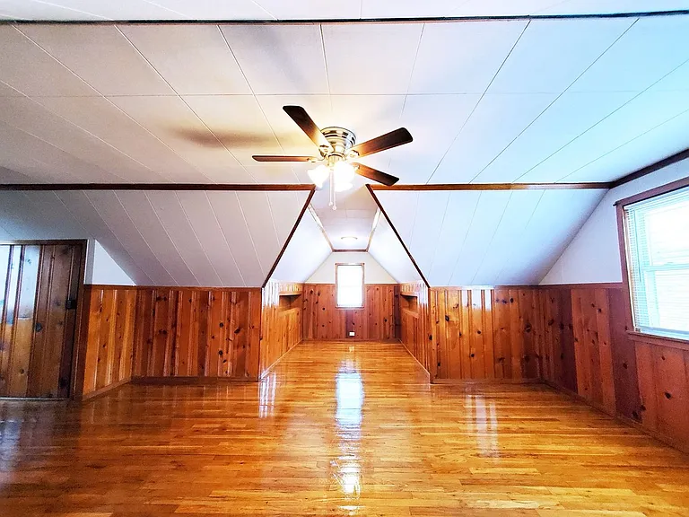 18512 Lewis Dr — Photo 17