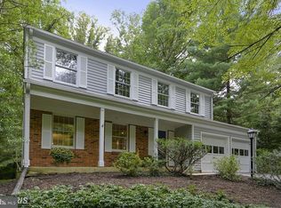 2617 Soapstone Dr, Reston, VA 20191