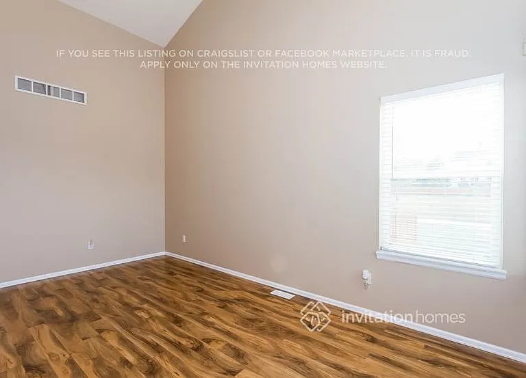 392 Balsa Dr — Photo 6