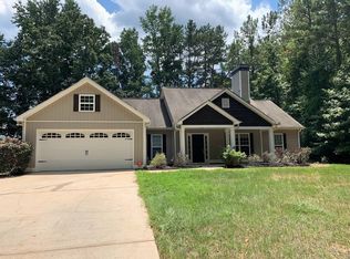 286 Peeks Crossing Dr, Senoia, GA 30276