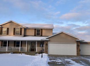 50759 Cobus Ridge Ln, Granger, IN 46530