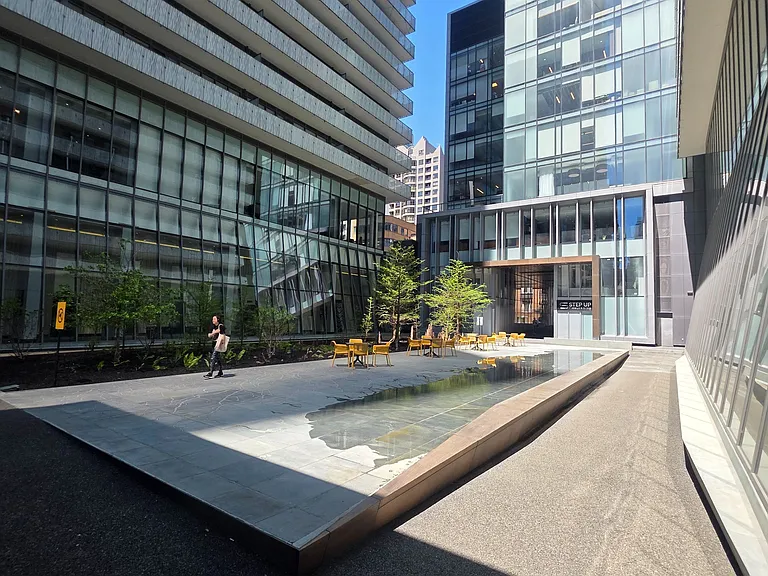 50 Charles St E #3613 — Photo 3
