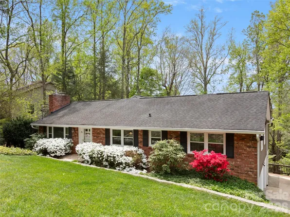 32 Westridge Dr, Asheville, NC 28803