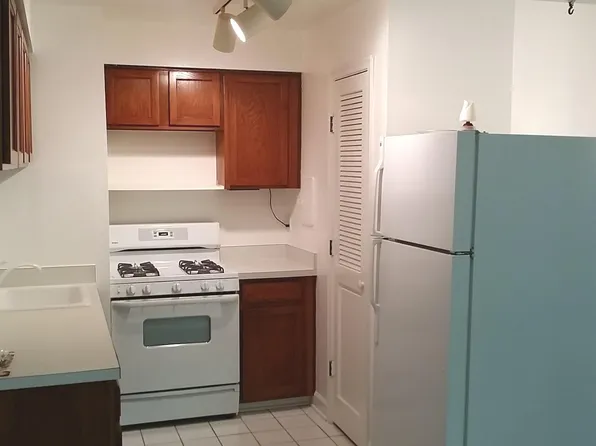 4360 Ivymount Ct APT 14, Annandale, VA 22003