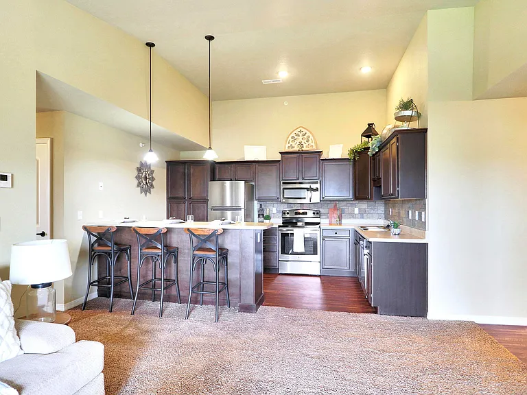 Kensington Park Apartments — Photo 6