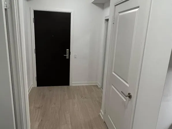 8 Nahani Way, Mississauga, ON