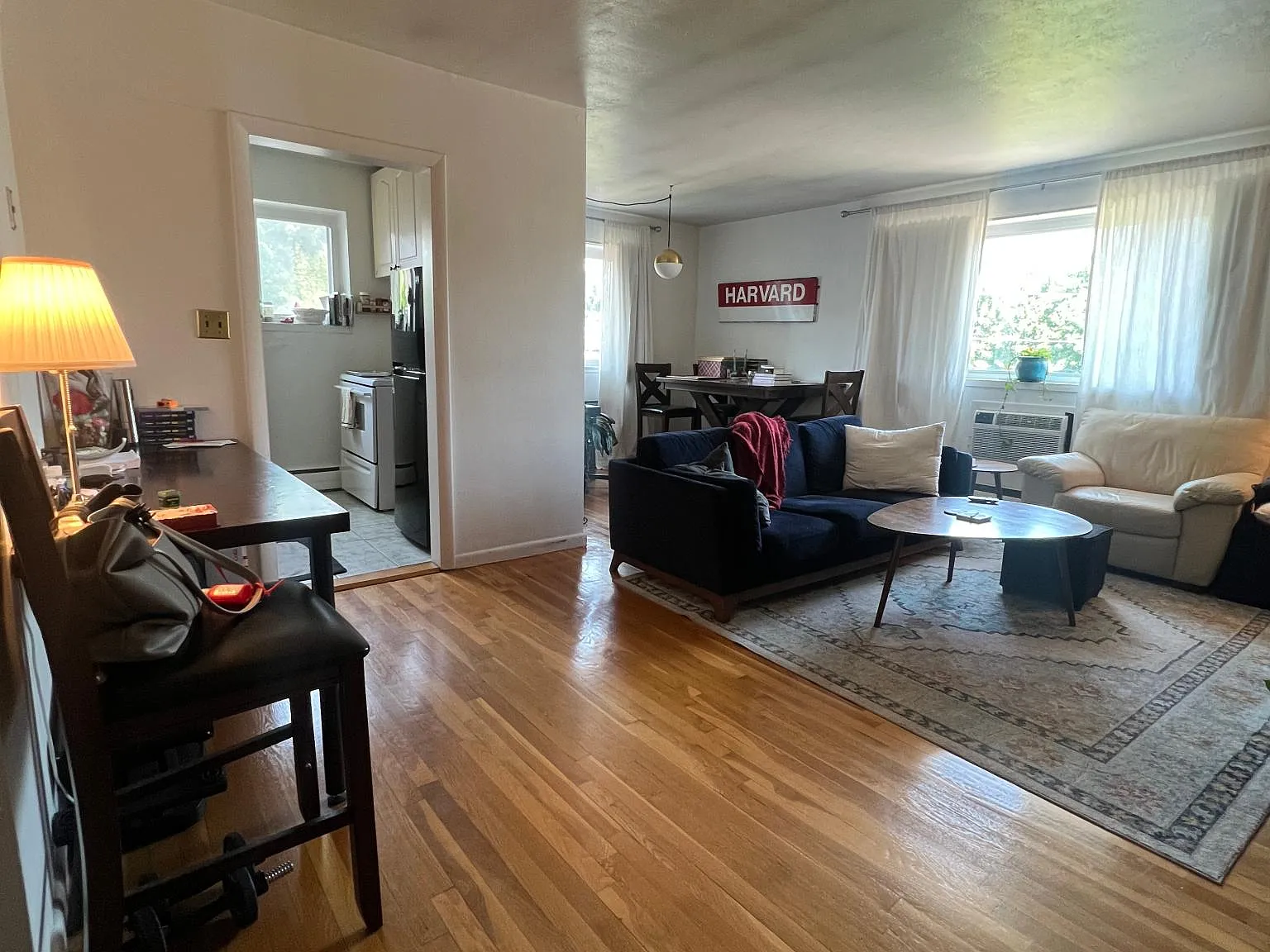 2 bed, 824 sqft, $2,800 — Photo 3