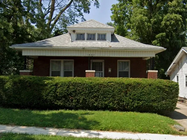 1080 E Johns Ave, Decatur, IL 62521