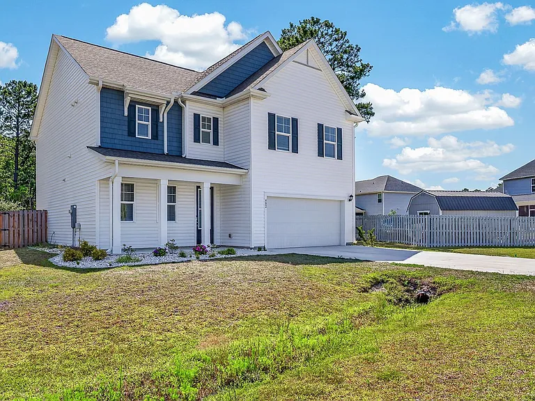 402 Ibis Ct — Photo 2