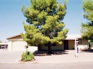 556 W Copper Dr, Apache Junction, AZ 85120