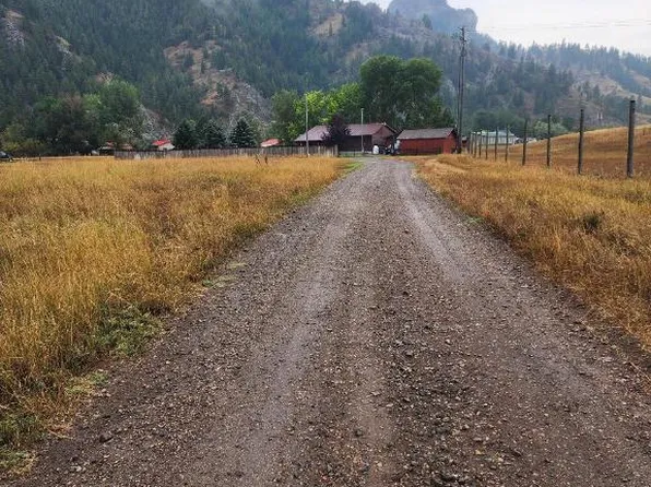 270 Cooper Dr, Cascade, MT 59421