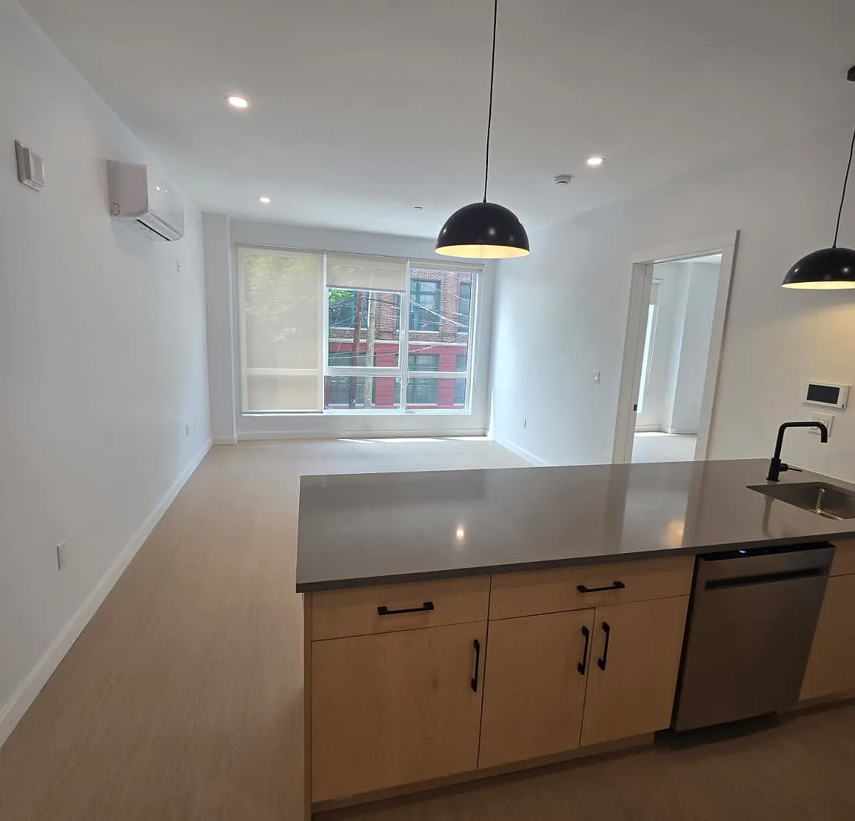 2 bed, $2,700 — Photo 3