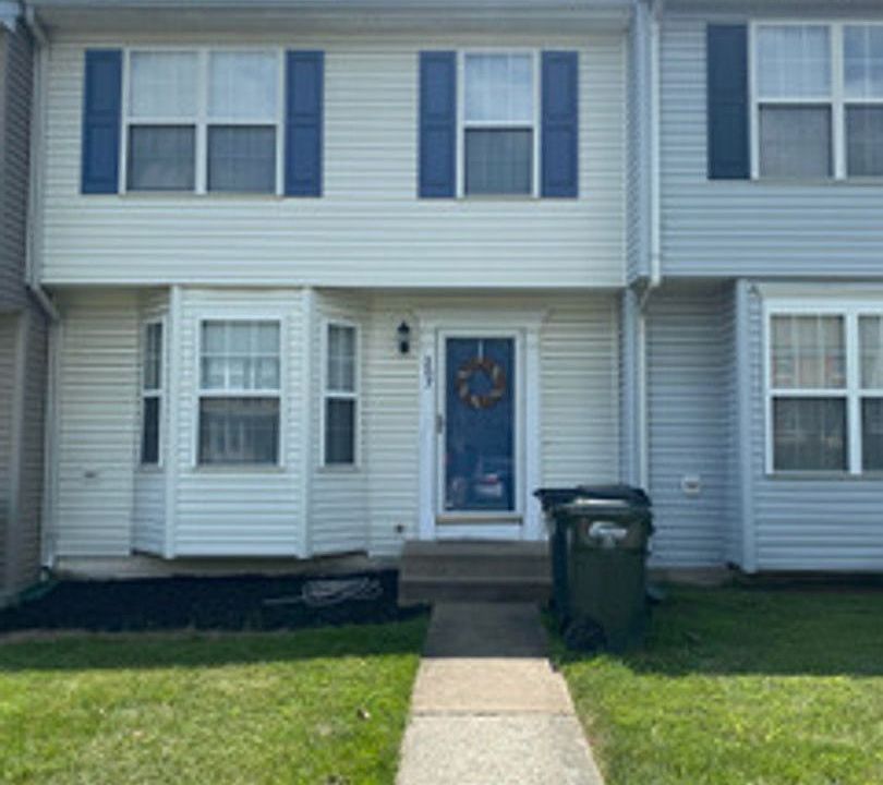 1st image of 207 Ilona Ct