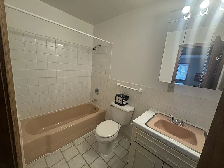 1862 Feronia Ave — Photo 24