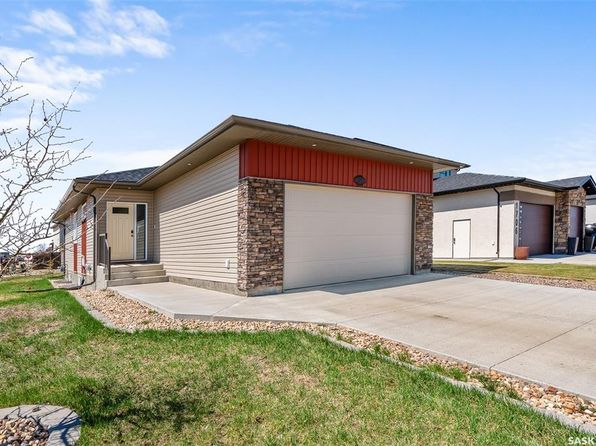 1702 Hayes LANE, Moose Jaw, SK S6J 0B6