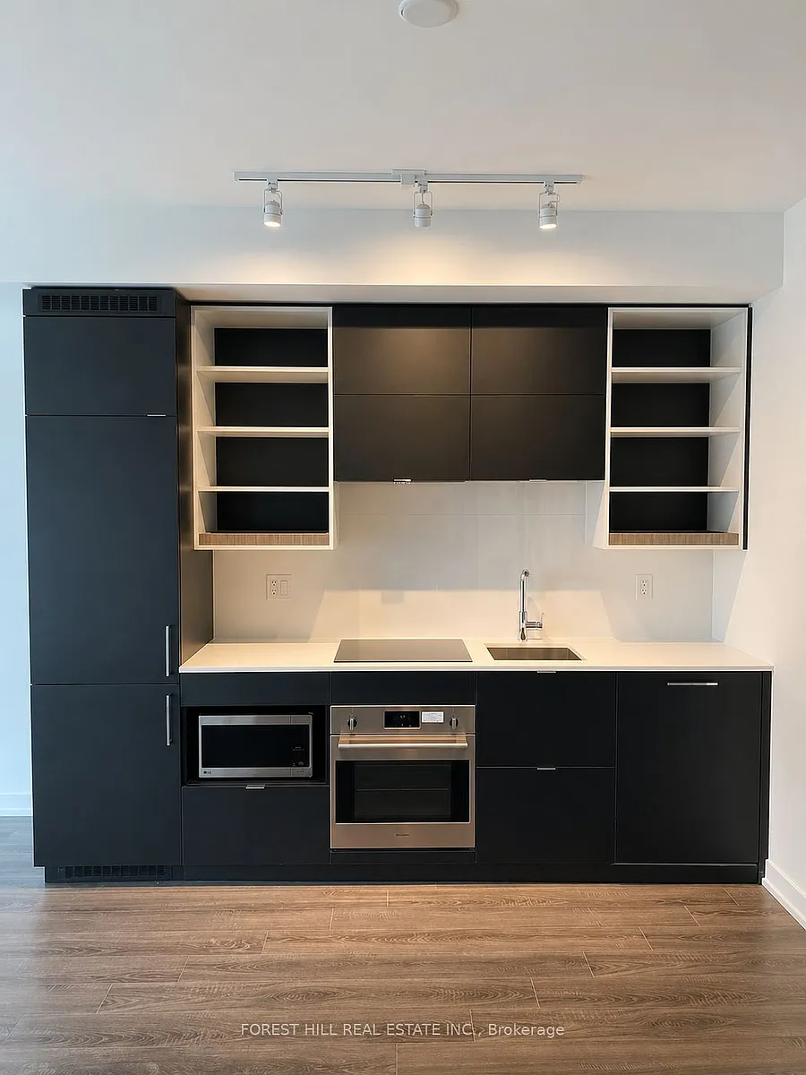 Building Photo - 20 Edward St #1411