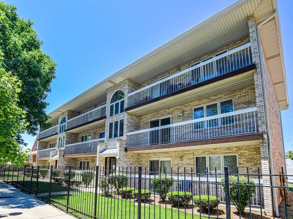 5630 S Narragansett Ave APT 308, Chicago, IL 60638