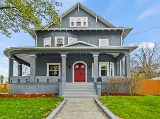 3 Deslauriers Ave, Webster, MA 01570