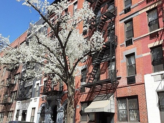 3rd image of 413 E 82nd St APT 5C