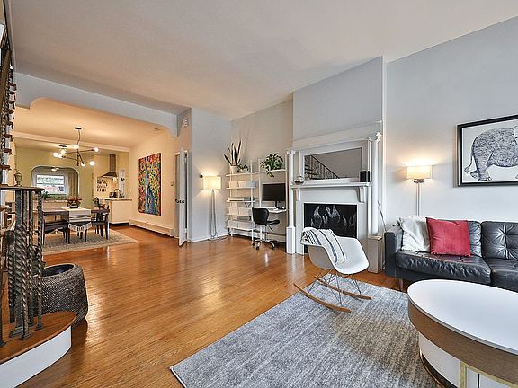 Entry to Living Room