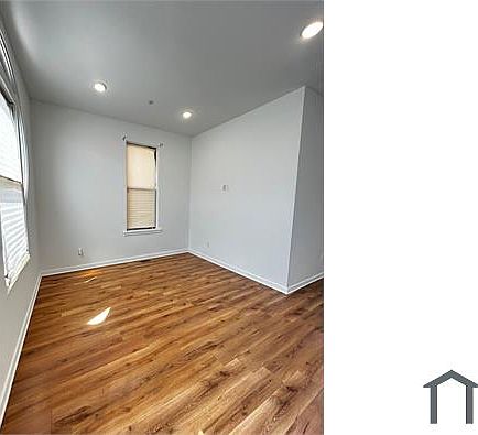 3rd image of 1827 W Diamond St Unit 1