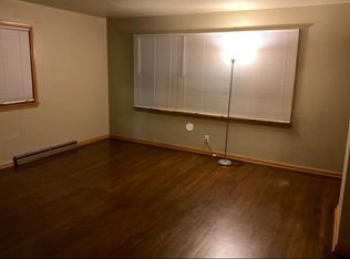 6318 W Hampton Ave, Milwaukee, WI 53218