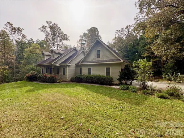 502 Pace Rd, Hendersonville, NC 28792