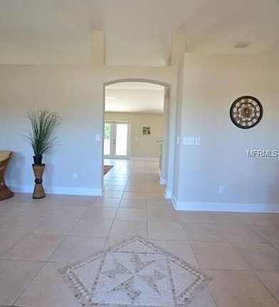 4th image of 1165 Leeward Dr