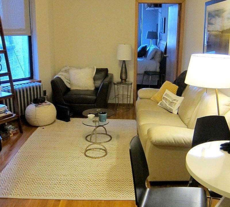 2nd image of 513 E 87th St APT 1WR