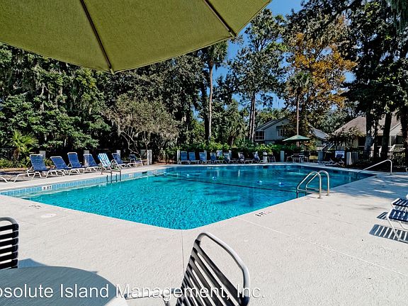 4th image of 133 Windward Village Dr