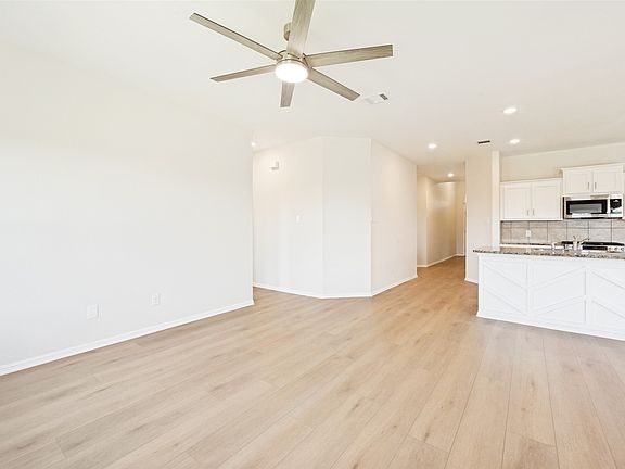 2nd image of 857 Watson Way