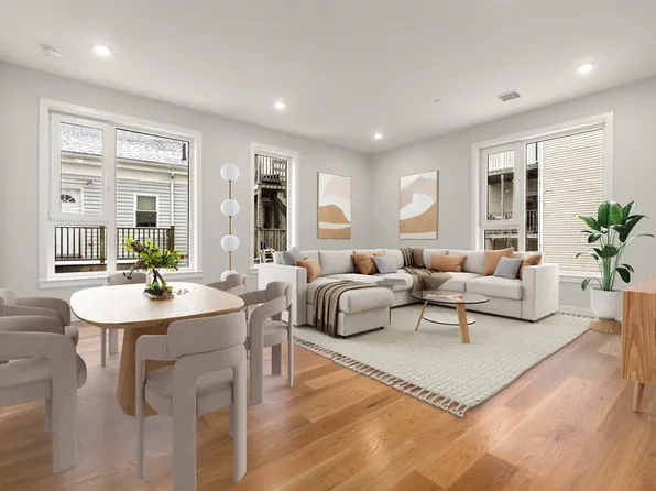 267 Old Colony #205, Boston, MA 02127