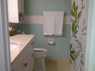 112 Gardens Dr APT 102, Pompano Beach, FL 33069