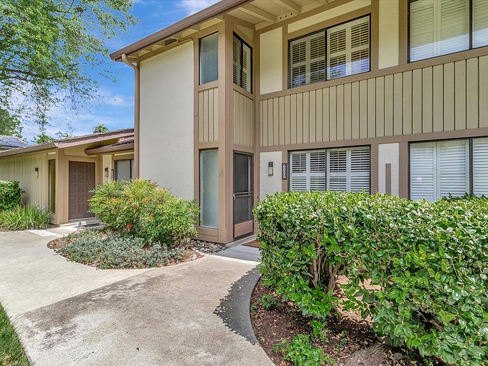 1st image of 6055 Calle De Rico