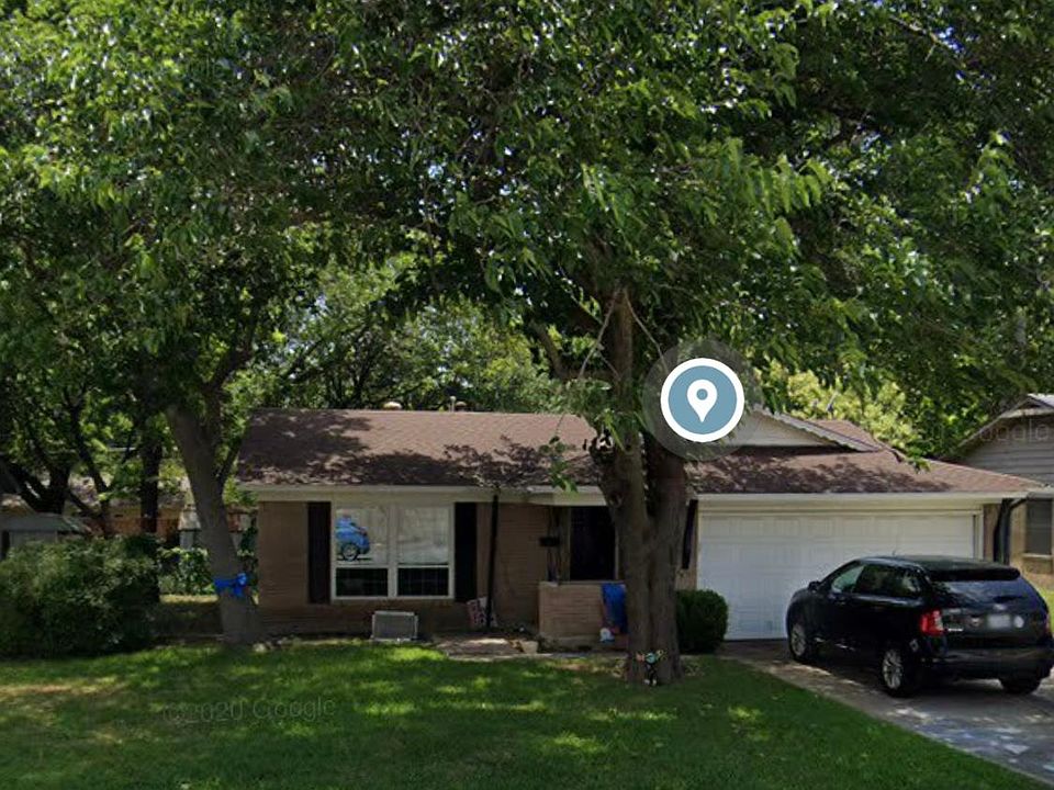 121 Dogwood Dr Richardson TX Zillow