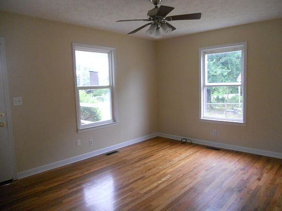 4th image of 1223 Tellico St S