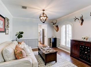 2751 Manila Ln, Houston, TX 77043
