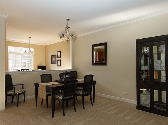 3rd image of 1695 Deer Pointe Dr