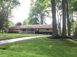 10242 Cherry Hill Dr, Concord Township, OH 44077