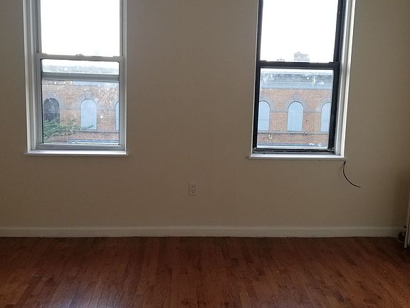 2nd image of 4911 5th Ave APT 2