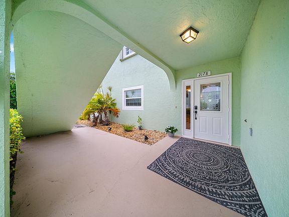 2nd image of 2178 SE Wild Meadow Circle