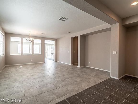 5th image of 6632 Cliff Shore Ct