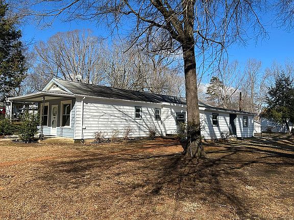 2nd image of 9661 State Highway 700