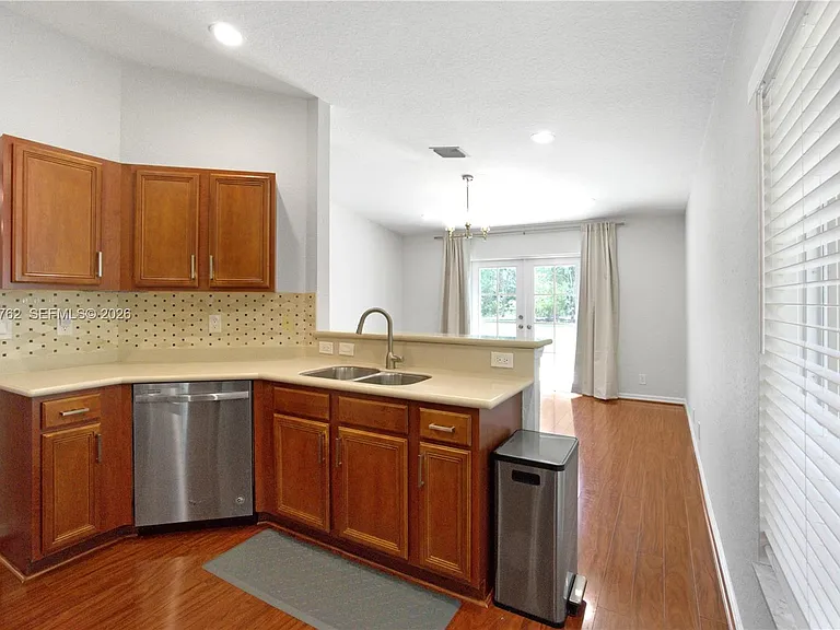 5603 SE Graham Dr — Photo 15